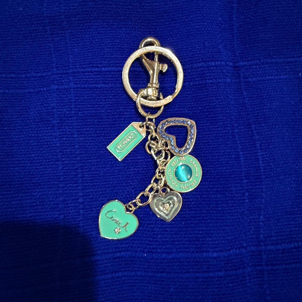 Gold and Teal Heart Keychain. - Picture 2 of 10